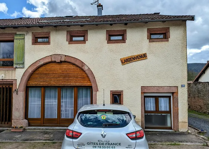 Renove Avec Parking A Proximite De Saint-die-des-vosges - Fr-1-589-675 아파트 *