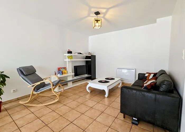 Renove Avec Parking A Proximite De Saint-die-des-vosges - Fr-1-589-675 * Saint-Michel-sur-Meurthe