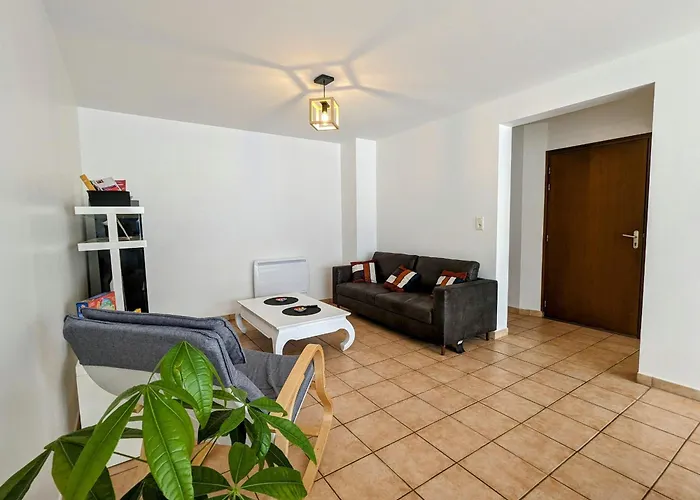 Renove Avec Parking A Proximite De Saint-die-des-vosges - Fr-1-589-675 * Saint-Michel-sur-Meurthe