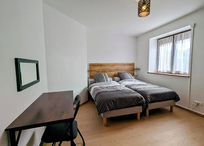 Renove Avec Parking A Proximite De Saint-die-des-vosges - Fr-1-589-675 아파트